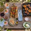 Apéro long, repas tardif, dessert à la plancha : la soirée d'été en trois temps