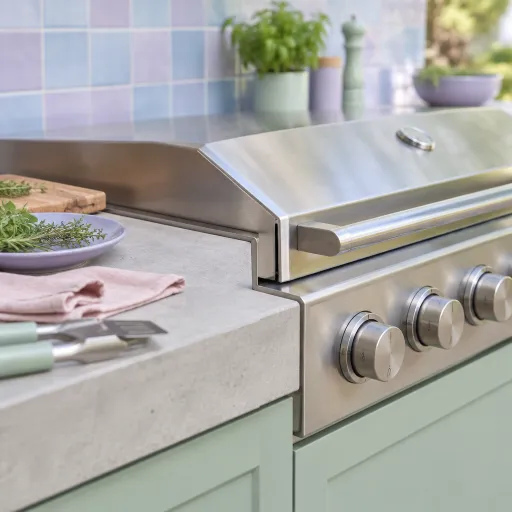 Choisir un barbecue encastrable : le cœur discret d’une cuisine extérieure performante