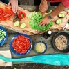 Tire bouchon mural : l’allié élégant de votre cuisine extérieure